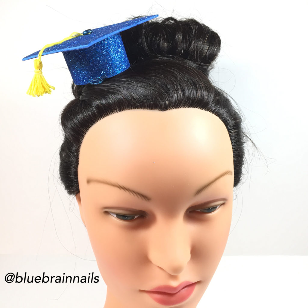 diy-mini-graduation-cap